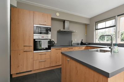 Vrijstaande ruime plattelandswoning met perceel van 1202m2