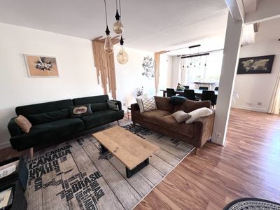 Vrijstaande woning met eigen natuurpark en vijver in Frankrijk