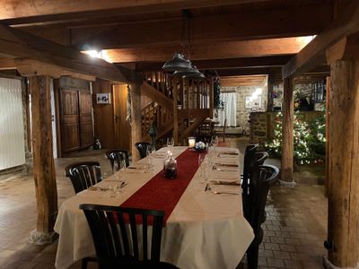 Vrijstaande geheel gerenoveerde boerderij in de Franse bergen, 2300 m2 grond