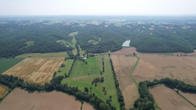 Word eigenaar van een ECO-gecertificeerde golfbaan mét uitbreidingsmogelijkheden voor B&B of gîtes.