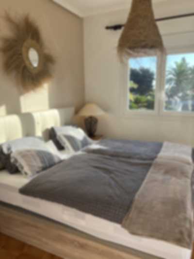 CHARMANTE KLEINSCHALIGE B&B te koop onder de Spaanse zon.