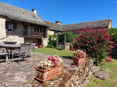 Gerenoveerde  smederij met woning en gastenverblijf in landelijke omgeving.