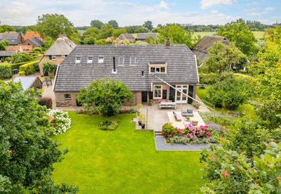 Prachtige grote stadsboerderij met B&B en energielabel A