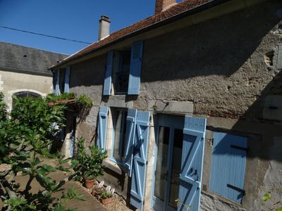 Charmant huis in gehucht in Midden-Frankrijk inclusief inboedel.