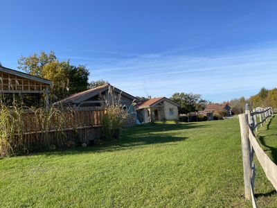 Uniek vakantiedomein met 3 gîtes, zwembaden en bouwgrond in Frankrijk , de Dordogne