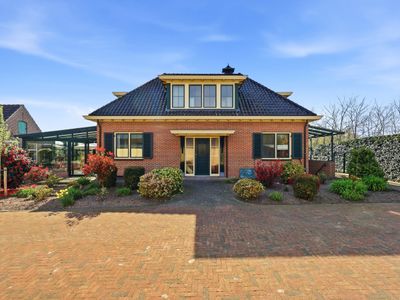 Uw toekomstige landgoed of plek meerdere woningen