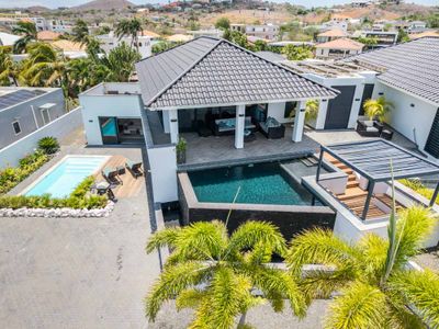 PRIJS VERLAAGD – Luxe investeringsvilla op Curacao