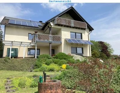 vrijstaande woning met zelfstandige bovenwoning