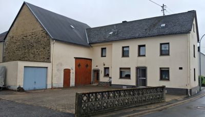 Voormalige boerderij met grote schuur nabij Cochem