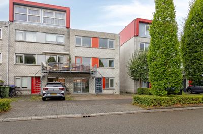 Ruime hoekwoning met veel ruimte en mogelijkheden!