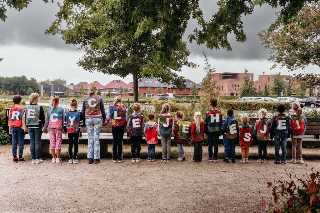 Recycle je hesjes bij Kinderwoud