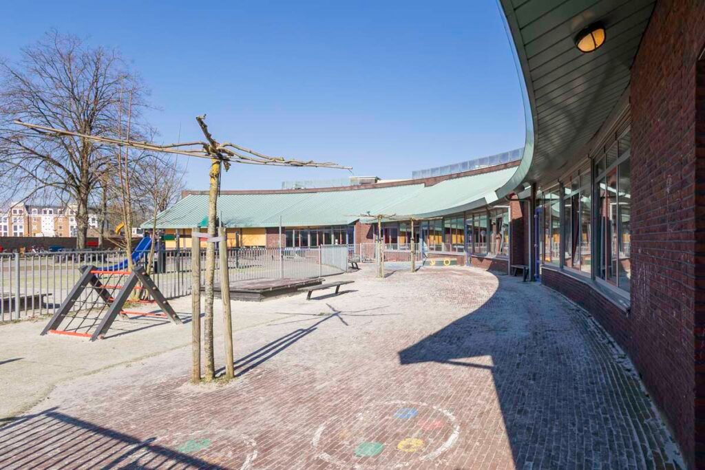 Peuteropvang Thomas Sneek buiten