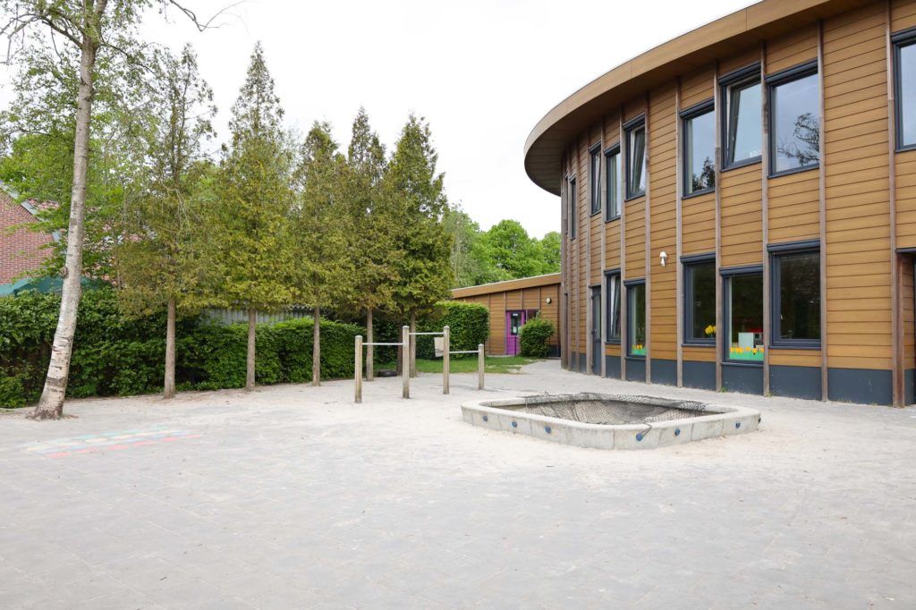 Kinderwoud Kinderopvang Scharnegoutum buiten