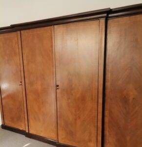 Reconditionare usi debara