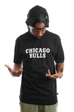Afbeelding van New Era T-Shirt CHICAGO BULLS WASHED PACK WORDMARK OVERSIZED TEE BLACK NE13083847