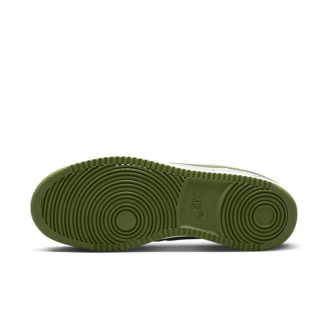 Afbeelding van Nike Court Vision Low White Oil Green