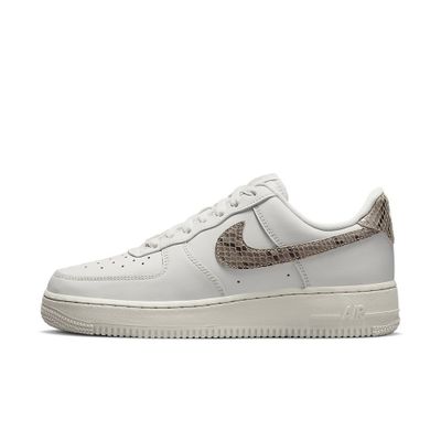 Foto van Nike Air Force 1 '07 Snakeskin Phantom