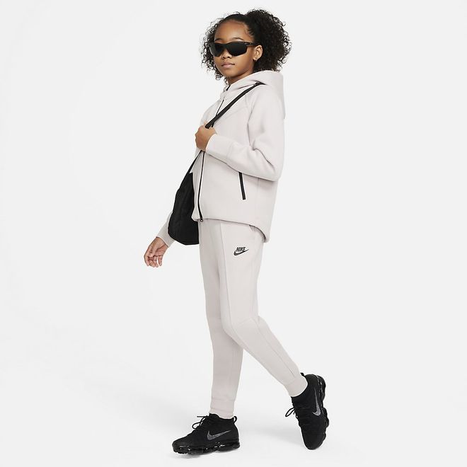 Afbeelding van Nike Sportswear Tech Fleece Pant Kids Platinum Violet