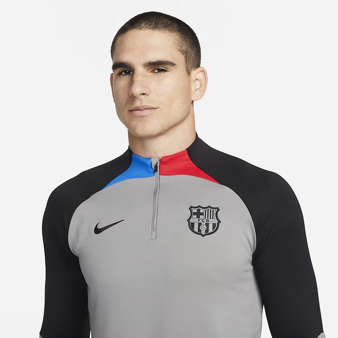 Afbeelding van FC Barcelona Dri-FIT Strike Set Dark Steel Grey