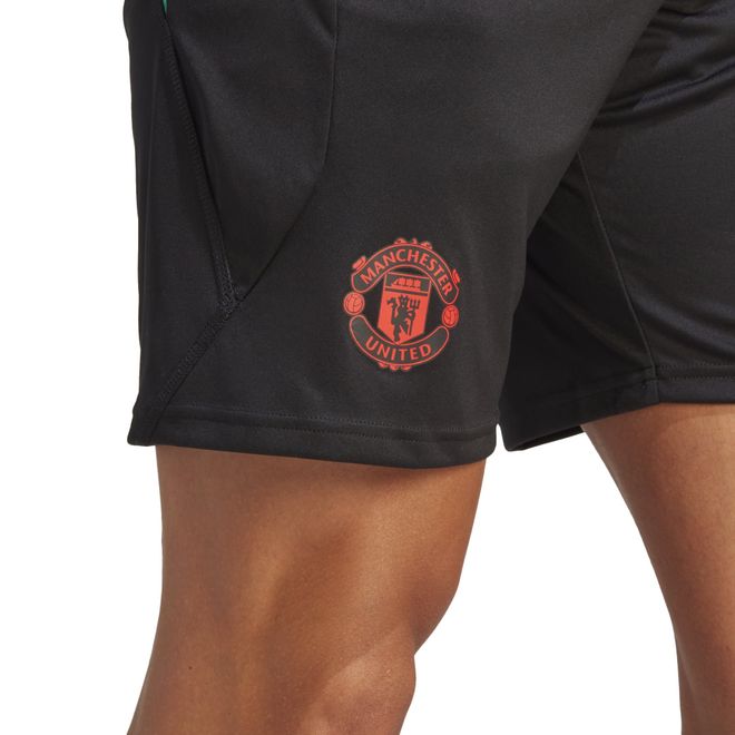 Afbeelding van Manchester United Tiro Training Short Black