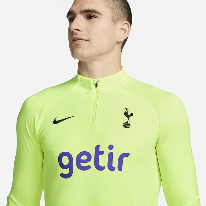 Afbeelding van Tottenham Hotspur Strike Set Volt Black