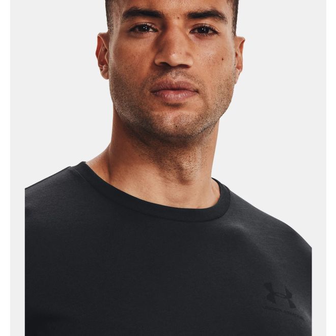 Afbeelding van Under Armour T-Shirt Sportstyle Left Chest Black White - 001