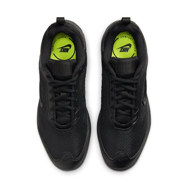 Afbeelding van Nike Air Max AP Triple Black