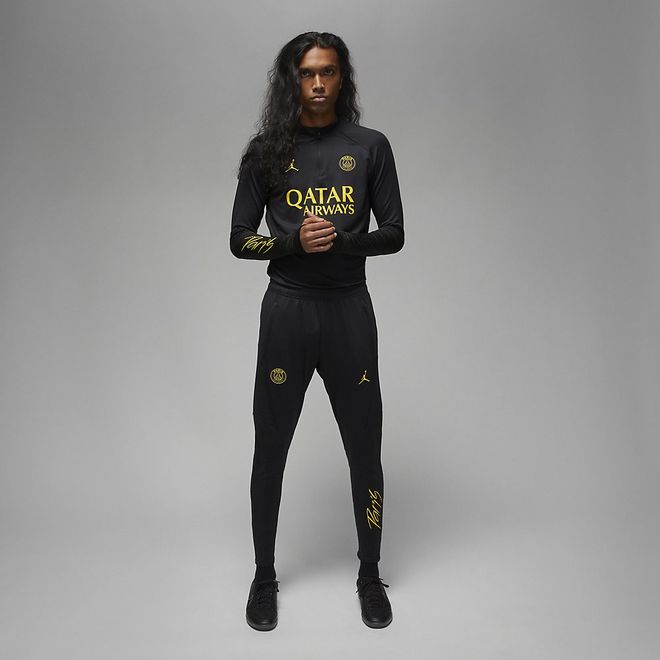 Afbeelding van Paris Saint-Germain Strike Jordan Dri-FIT knit Voetbalbroek Black Tour Yellow