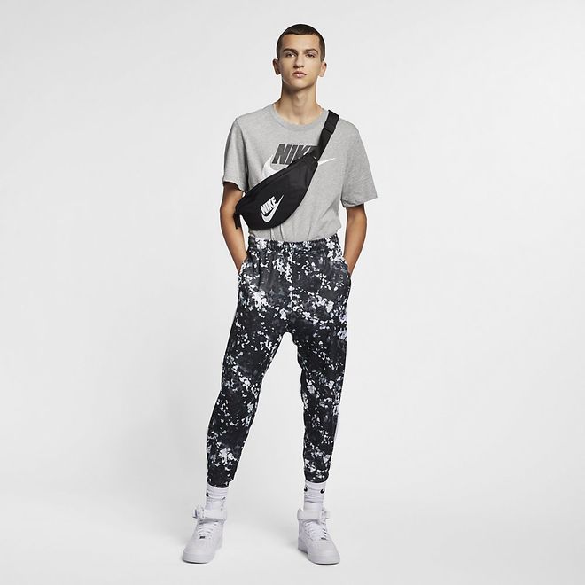 Afbeelding van Nike Sportswear T-Shirt Dark Grey Heather