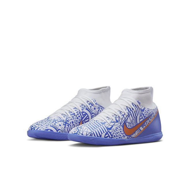 Afbeelding van Nike Mercurial Superfly 9 Club CR7 IC Kids White Metallic Copper