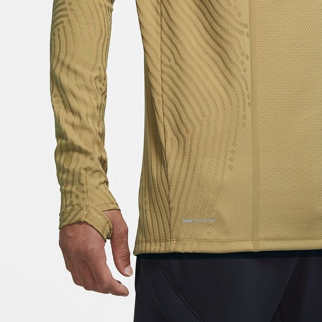 Afbeelding van Paris Saint-Germain VaporKnit Strike Set Truly Gold