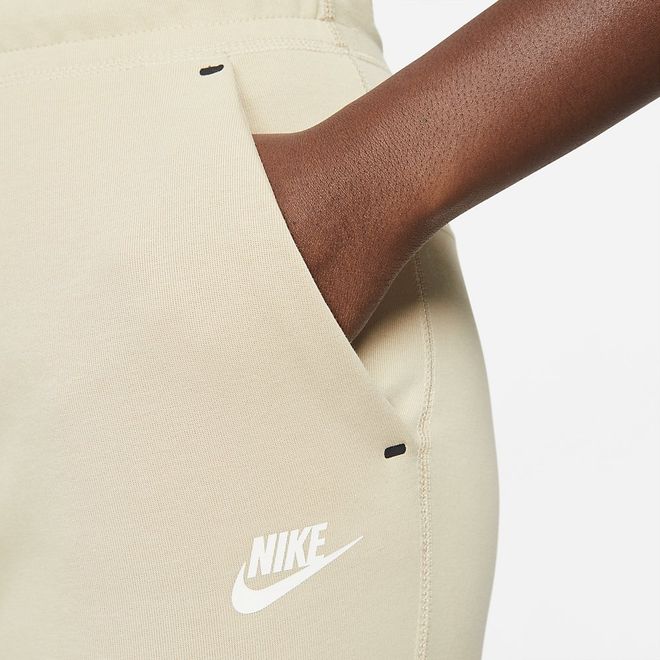 Afbeelding van Nike Tech Fleece Pant WMNS Rattan