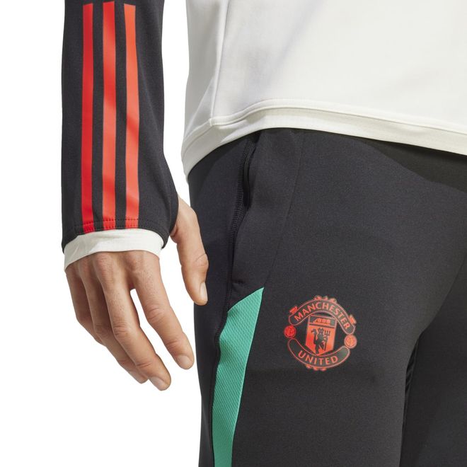 Afbeelding van Manchester United Tiro Training Broek Black