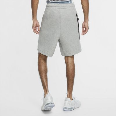 Foto van Nike Sportswear Tech Fleece Short Dark Grey Heather