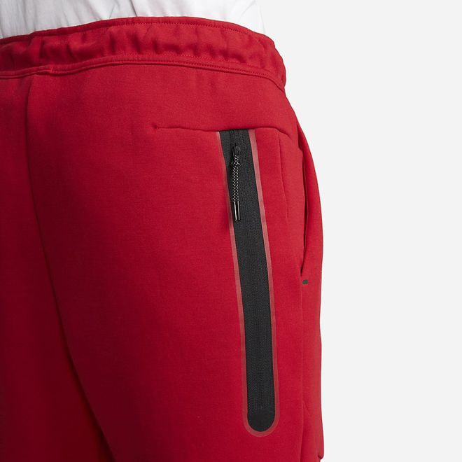 Afbeelding van Nike Tech Fleece Pant Gym Red