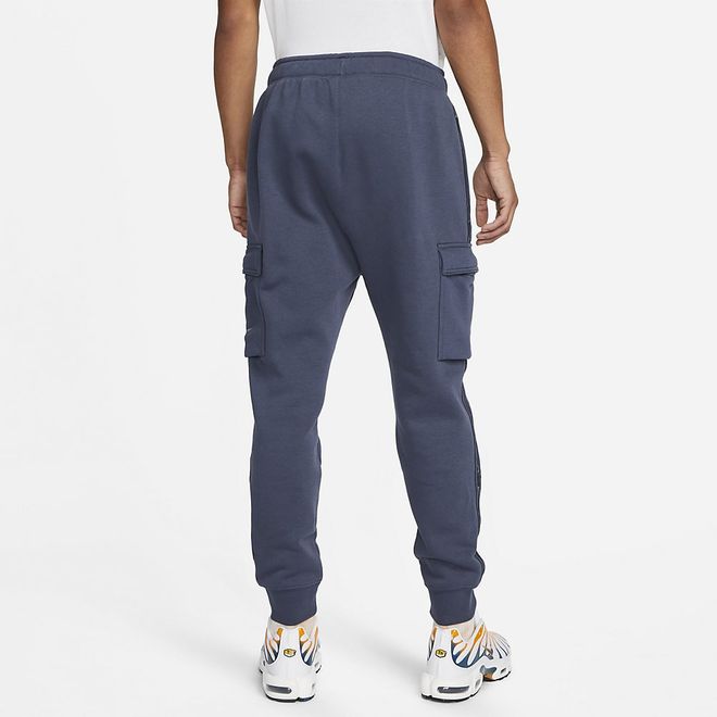 Afbeelding van Nike Sportswear Repeat Fleece Cargobroek Thunder Blue