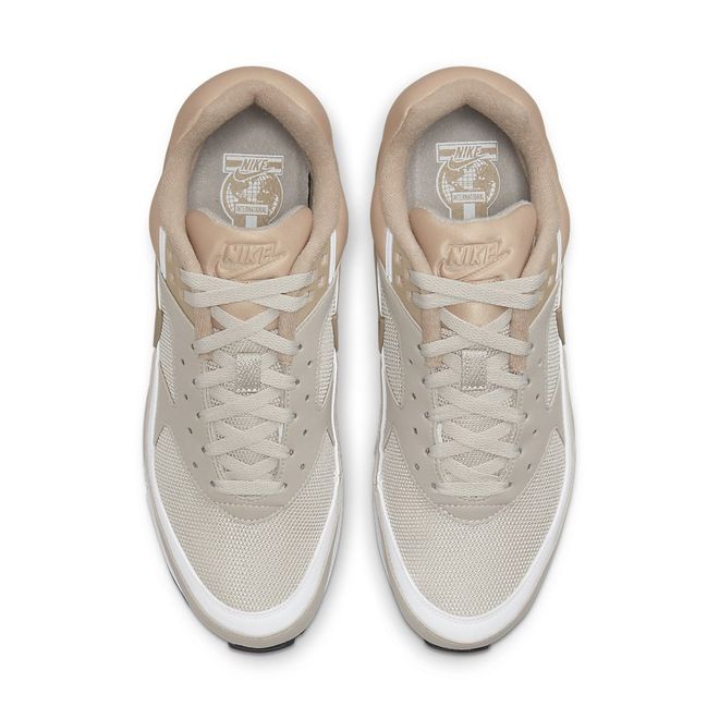 Afbeelding van Nike Air Classic BW OG Cream