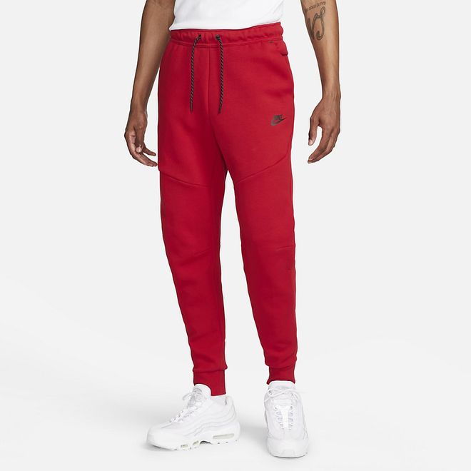Afbeelding van Nike Tech Fleece Pant Gym Red