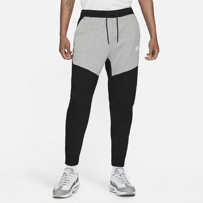 Foto van Nike Tech Fleece Pant Black Dark Grey Heather