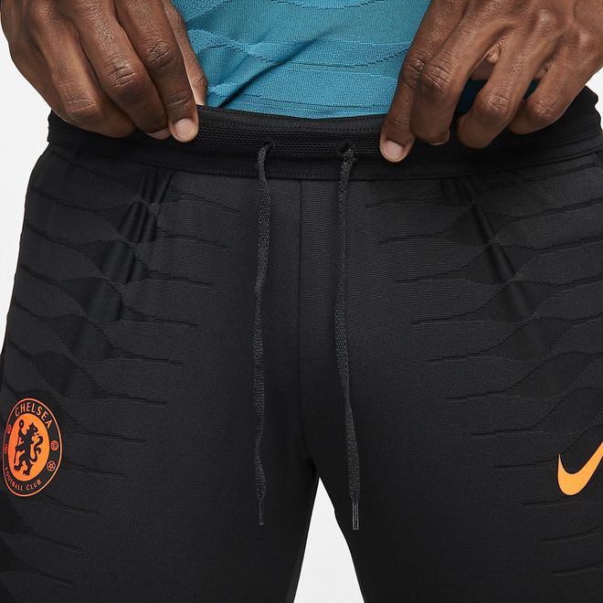 Afbeelding van Chelsea FC Strike Elite Pant Black Hyper Crimsom