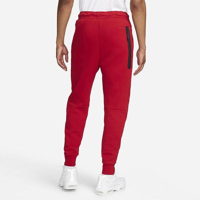 Afbeelding van Nike Tech Fleece Pant Gym Red
