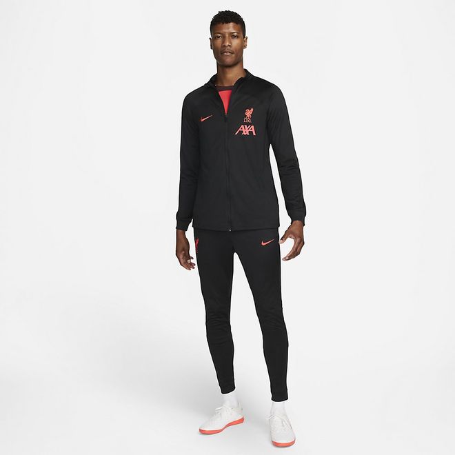 Afbeelding van Liverpool FC Strike Trainingspak Black Sirene Red