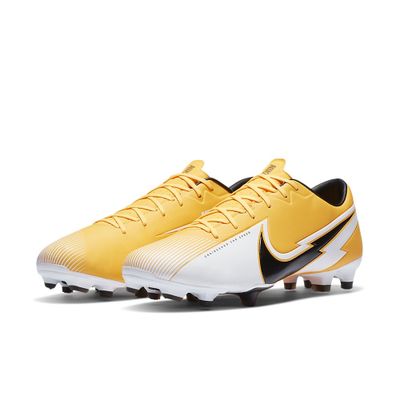 Foto van Nike Vapor 13 Academy FG Laser Orange