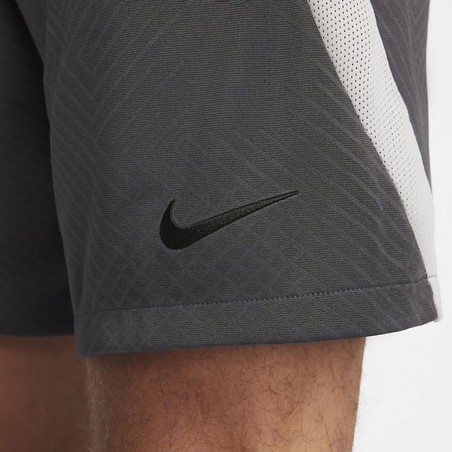 Afbeelding van Tottenham Hotspur Strike Zomerset Sail