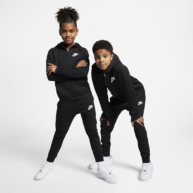 Afbeelding van Nike Sportswear Tech Fleece Black Kids