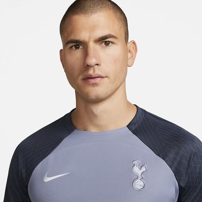 Afbeelding van Tottenham Hotspur Strike Nike Dri-FIT Knit Voetbaltop Iron Purple