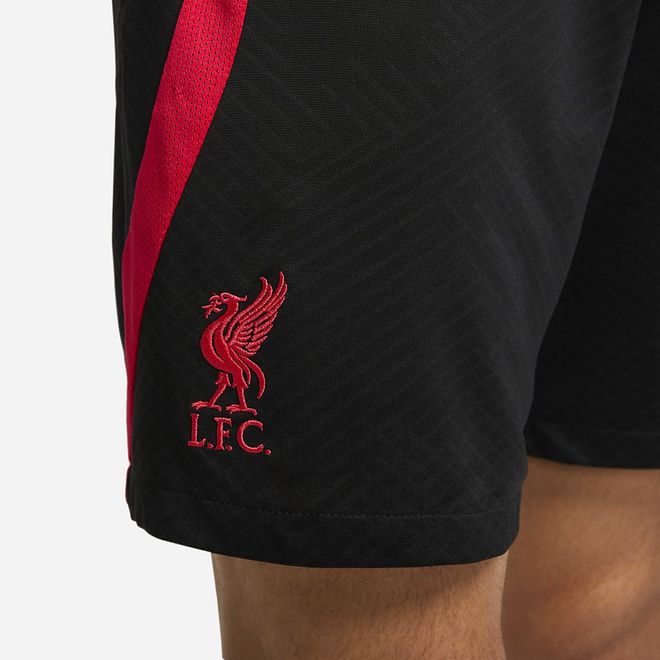Afbeelding van Liverpool FC Strike Nike Dri-FIT Voetbalshort Black Sirene Red