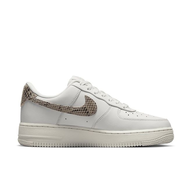 Afbeelding van Nike Air Force 1 '07 Snakeskin Phantom