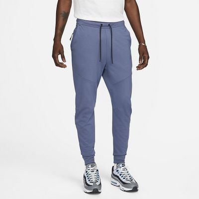 Foto van Nike Sportswear Tech Fleece Lightweight Pant Diffused Blue