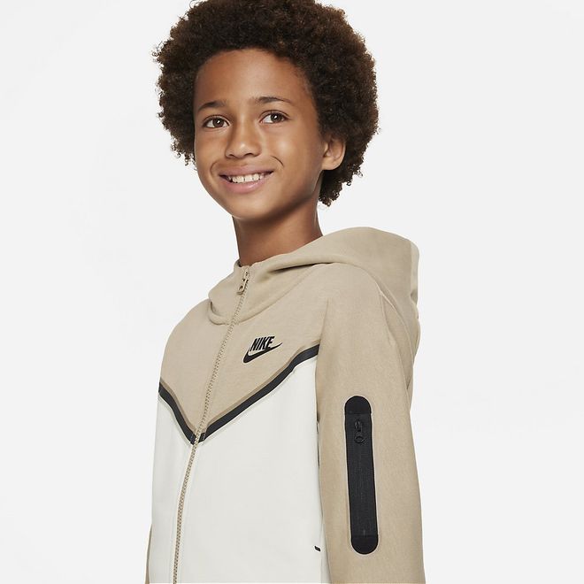 Afbeelding van Nike Sportswear Tech Fleece Hoodie Kids Khaki Light Bone